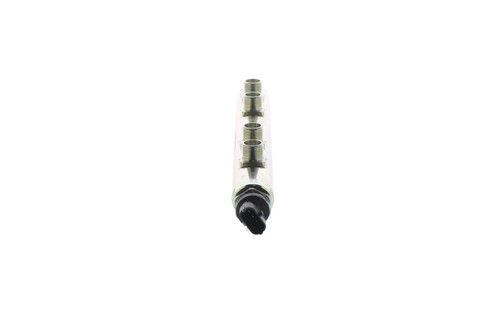 Bosch Fuel Rail F00RL00143 for 2006-2010 Chevrolet/GMC 6.6L (Express 2500, Express 3500, Express 4500, Silverado 2500 HD)