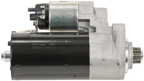 Bosch Premium Starter SR0493X for 2003-2006 Porsche 4.5L 3.2L (Cayenne)