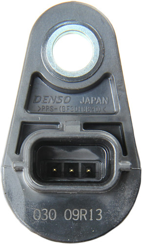 Denso Engine Crankshaft Position Sensor 196-4003 for 2007-2020 Nissan (Altima, Rogue, Rogue Select, Sentra)