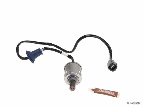 Denso Oxygen Sensor 4 Wire, Direct Fit, Heated 234-4515 for 2007-2016 Lexus (LS460, LS600h)