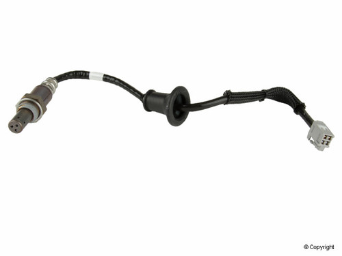 Denso Oxygen Sensor 4 Wire, Direct Fit, Heated 234-4501 for 2006-2012 Toyota (RAV4)