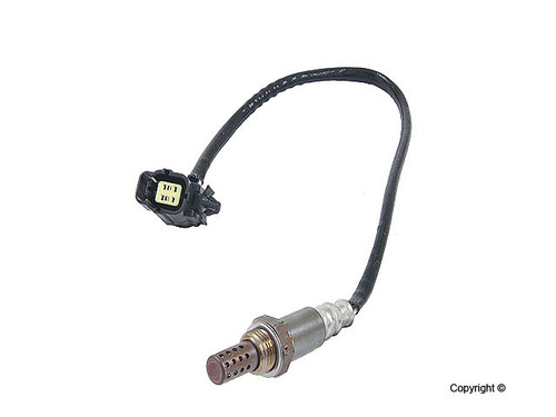 Denso Oxygen Sensor 4 Wire, Direct Fit, Heated 234-4722 for 1999-2005 Mazda (Miata, MPV, Protege)