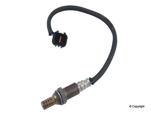 Denso Oxygen Sensor 4 Wire, Direct Fit, Heated 234-4739 for 1999-2012 Chrysler/Dodge/Mitsubishi (Sebring, Stratus, Diamante, Eclipse)