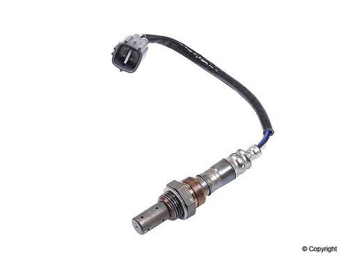 Denso Air-Fuel Ratio Sensor 4 Wire, Direct Fit, Heated 234-9007 for 1997-2000 Lexus/Toyota (ES300, Avalon, Camry, RAV4)