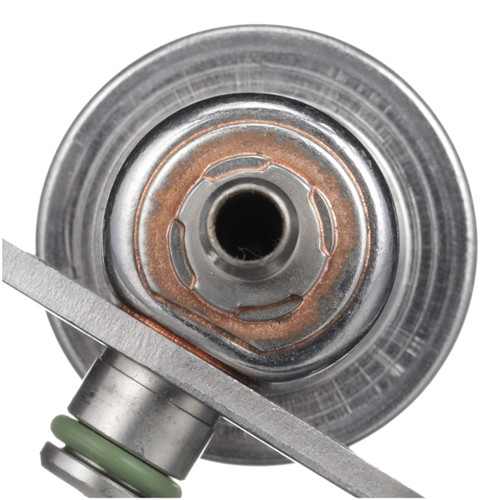 Delphi Fuel Injection Pressure Regulator FP10429 for 1990-1995 Suzuki 1.3L (Samurai)