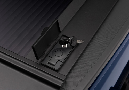 Retrax Tonneau Cover 60421 for 2007-2013 Chevrolet/GMC (Silverado 1500, Sierra 1500)