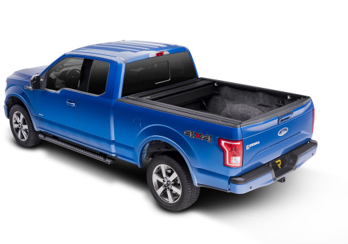 Retrax Tonneau Cover 60752 for 2004-2024 Nissan (TITAN, TITAN XD)