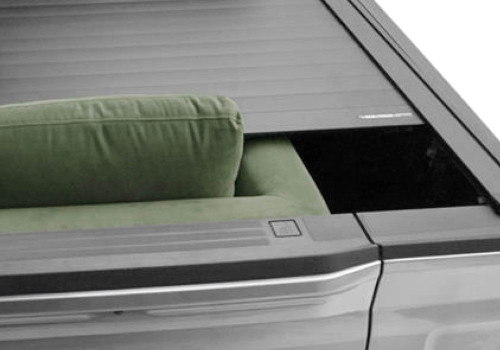 Retrax Tonneau Cover T-80373 for 2015-2020 Ford (F-150)