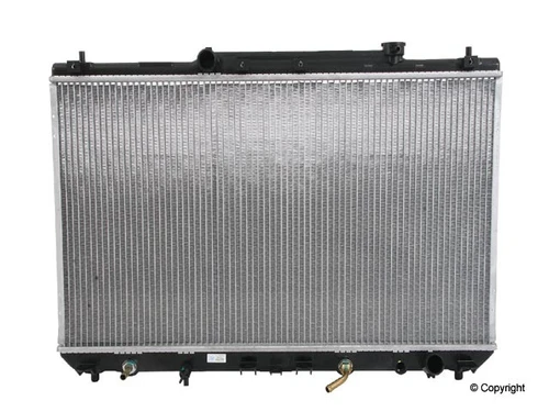 CSF Radiator for 1997-2001 Toyota 2.2L (Camry, Solara)