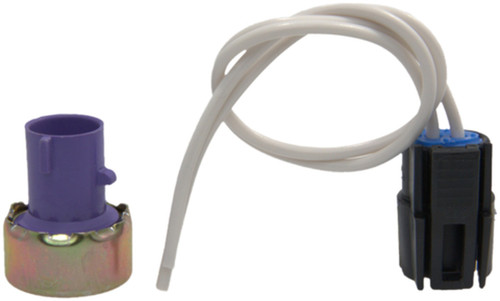 Four Seasons Compressor Mounted Cooling Fan Pressure Switch for 1983-2001 Chevrolet/Geo/GMC 3.1L 3.8L (Astro, Blazer, C10, C10 Suburban)