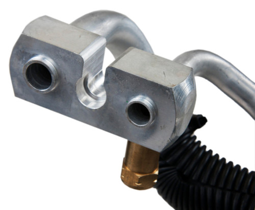 Four Seasons Discharge & Suction Line Hose Assembly for 2002-2005 Ford/Mercury 4.0L (Explorer, Explorer Sport Trac, Mountaineer) 56324