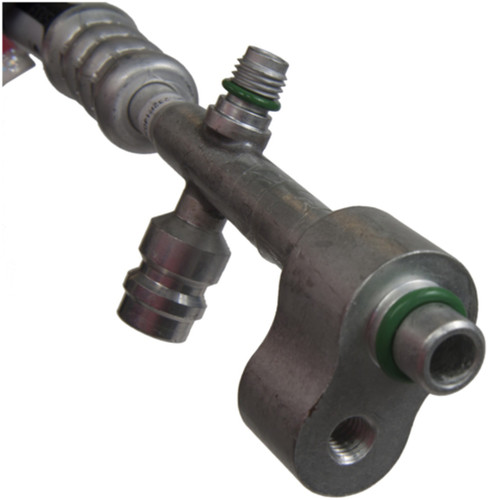 Four Seasons Discharge & Suction Line Hose Assembly for 1997-2001 Chevrolet/Oldsmobile/Pontiac 3.1L 3.4L (Malibu, Alero, Cutlass, Grand Am)