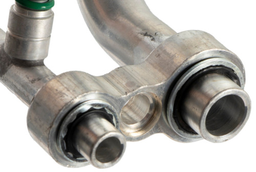 Four Seasons Discharge & Suction Line Hose Assembly for 2010-2011 Chevrolet/GMC 3.0L (Equinox, Terrain) 66632