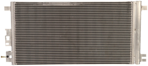 Four Seasons Condenser Drier Assembly for 2004-2012 Chevrolet/Pontiac/Saturn (Malibu, Vectra, G6, Aura) 83902