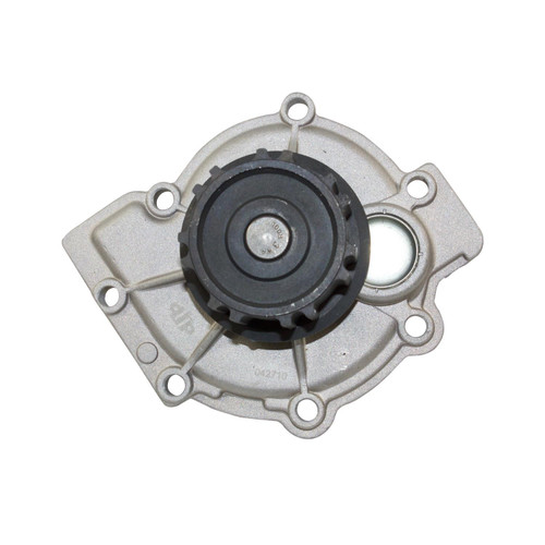 GMB Engine Water Pump for 1995-1998 Volvo 2.9L (960, S90, V90)