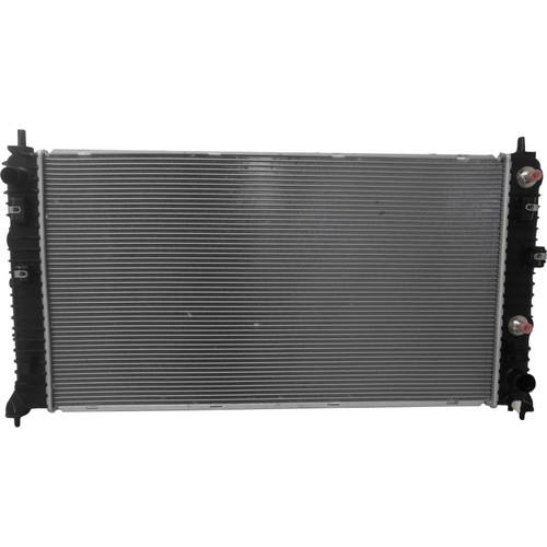 GPD Radiator 13767C for 2019-2026 Chevrolet/GMC 5.3L 6.2L (Cheyenne, Silverado 1500, Silverado 1500 LD, Silverado 1500 LTD)