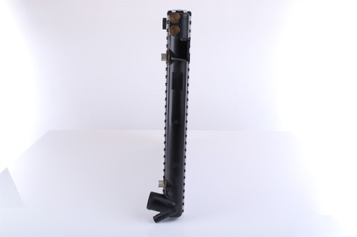 Nissens Radiator w/Integrated Transmission Oil Cooler 60601A for 1985-1989 BMW 3.5L (535i, 535is, 635CSi, L6)