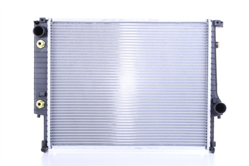 Nissens Radiator w/Integrated Transmission Oil Cooler 60618A for 1988-1993 BMW 2.7L 2.5L (325, 325i, 325is, 325iX)