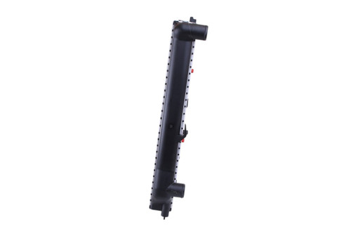 Nissens Radiator w/Integrated Transmission Oil Cooler 62666A for 1996-1997 Mercedes-Benz 3.2L (E320)