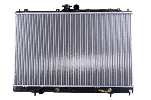Nissens Radiator w/Integrated Transmission Oil Cooler 62893 for 2003-2005 Mitsubishi 2.4L (Outlander)