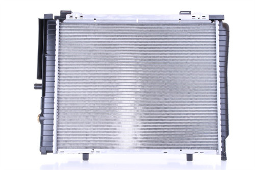 Nissens Radiator w/Integrated Transmission Oil Cooler 62712A for 1999-2000 Mercedes-Benz 2.3L (C230)