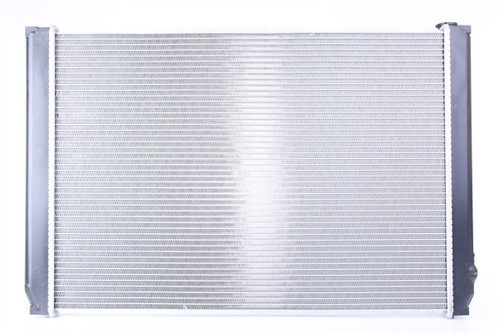Nissens Radiator w/Integrated Transmission Oil Cooler 646887 for 2007-2009 Lexus 3.5L (RX350)