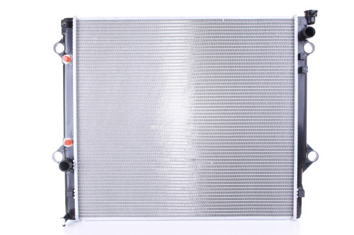 Nissens Radiator w/Integrated Transmission Oil Cooler 64684 for 2003-2014 Toyota 4.0L (4Runner, FJ Cruiser)