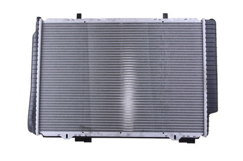 Nissens Radiator w/Integrated Transmission Oil Cooler 62749A for 1997-2004 Mercedes-Benz 2.8L 2.0L (C280, SLK200, SLK230, SLK32 AMG)