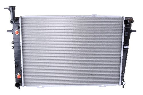 Nissens Radiator w/Integrated Transmission Oil Cooler 675015 for 2005-2010 Hyundai/Kia 2.0L (Tucson, Sportage)