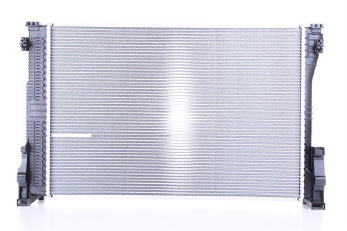 Nissens Radiator w/Integrated Transmission Oil Cooler 67101 for 2007-2017 Mercedes-Benz 3.5L 3.0L (C300, C350, E350, E400)