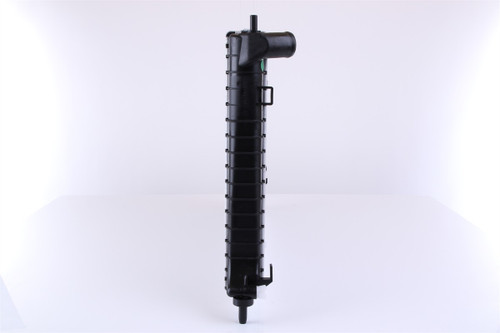 Nissens Radiator 68004A for 2000-2010 Saab 3.0L 2.3L (9-5)