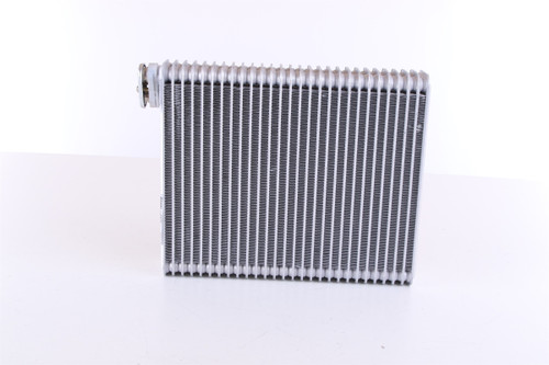 Nissens Air Conditioning Evaporator Core 92299 for 2001-2006 BMW 3.0L (X5)