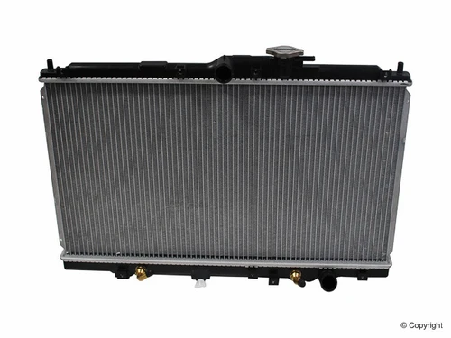 DENSO Auto Parts Radiator 221-3200 for 1994-2001 Honda (Accord, Prelude)