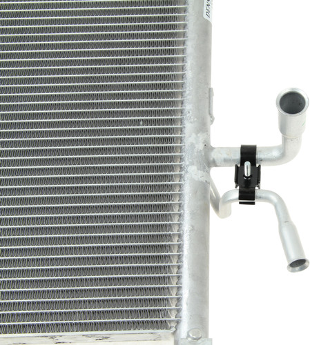 DENSO Auto Parts Condenser A/C 477-0761 for 2006-2010 INFINITI (M35, M45)