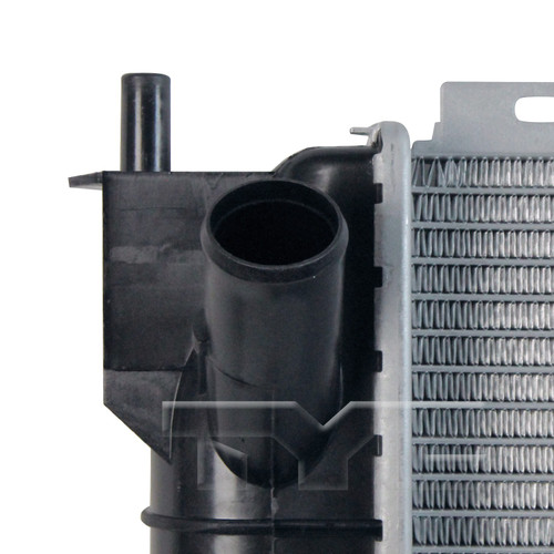 TYC Radiator 1737 for 1995-1997 Ford/Lincoln/Mercury 4.6L (Crown Victoria, Town Car, Grand Marquis)