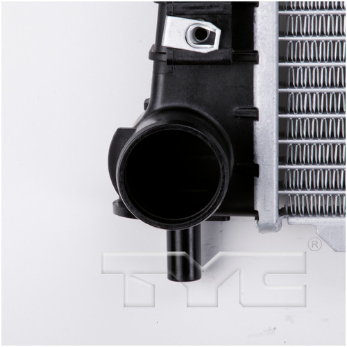 TYC Radiator 2257 for 1999-2002 Ford/Lincoln 4.6L 5.4L (Expedition, Navigator)