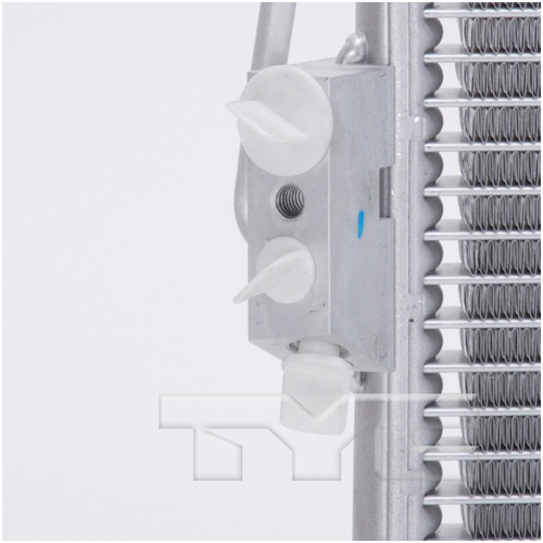 TYC Condenser 3099 for 2002-2006 Nissan 1.8L 2.5L (Sentra)
