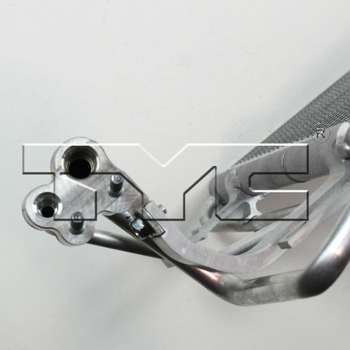 TYC Condenser 3323 for 2005-2010 Hyundai/Kia 2.0L 2.7L (Tucson, Sportage)