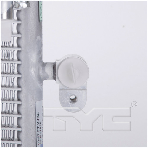 TYC Condenser 4726 for 2003-2008 Pontiac 1.8L (Vibe)