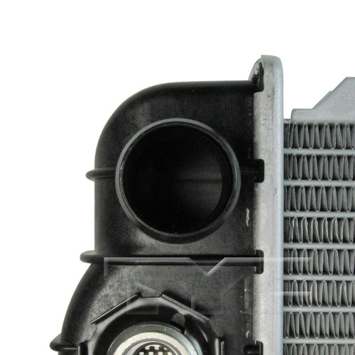 TYC Radiator 856 for 1985-1995 Buick/Cadillac/Oldsmobile 3.8L 4.9L (LeSabre, Park Avenue, DeVille, Eldorado)