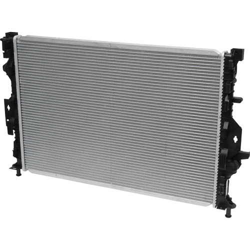 Radiator RA 13315C for 2007-2018 Land Rover/Volvo 1.6L 2.0L (Discovery Sport, LR2, Range Rover Evoque, S60)