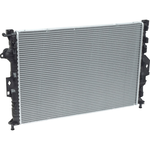 Radiator RA 13315C for 2007-2018 Land Rover/Volvo 1.6L 2.0L (Discovery Sport, LR2, Range Rover Evoque, S60)
