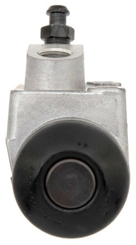 Raybestos Element3 Wheel Cylinder for 2001-2006 Hyundai/Kia (Santa Fe, Sedona) WC370134 - side view