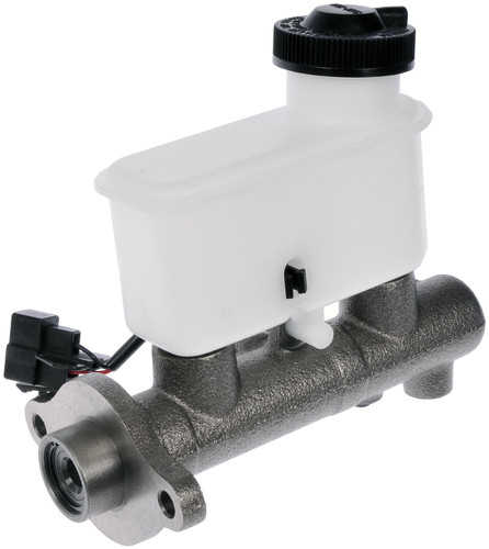Brake Master Cylinder M390039 - side view