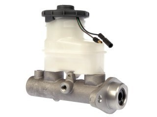 Brake Master Cylinder M390403 - front view