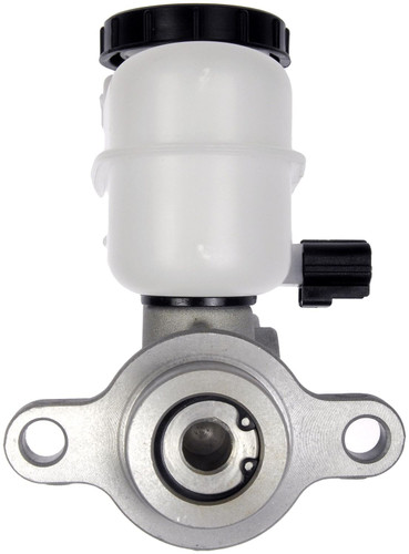 Brake Master Cylinder M390518 - front view