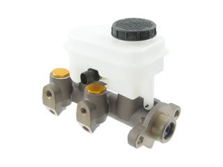 Brake Master Cylinder M39714 - angled view