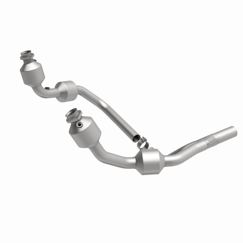 MagnaFlow 49689 OEM Grade Direct-Fit Catalytic Converter for 2007-2009 Jeep Wrangler