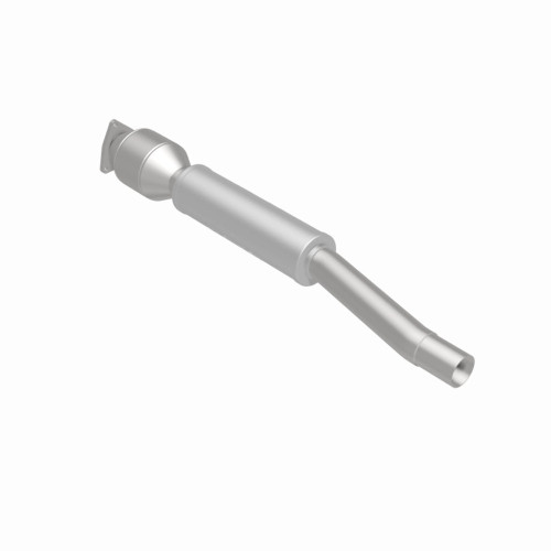 MagnaFlow Direct Fit Converter for 2003-2006 VW Phaeton 4.2L Driver Side Rear