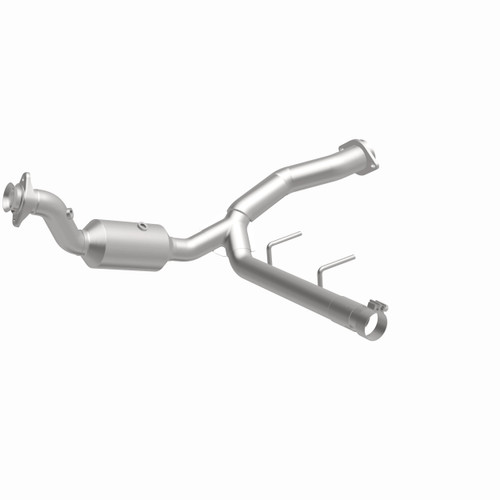 MagnaFlow 21-475 OEM Grade Direct-Fit Catalytic Converter for 2015-2020 Ford F-150 3.5L